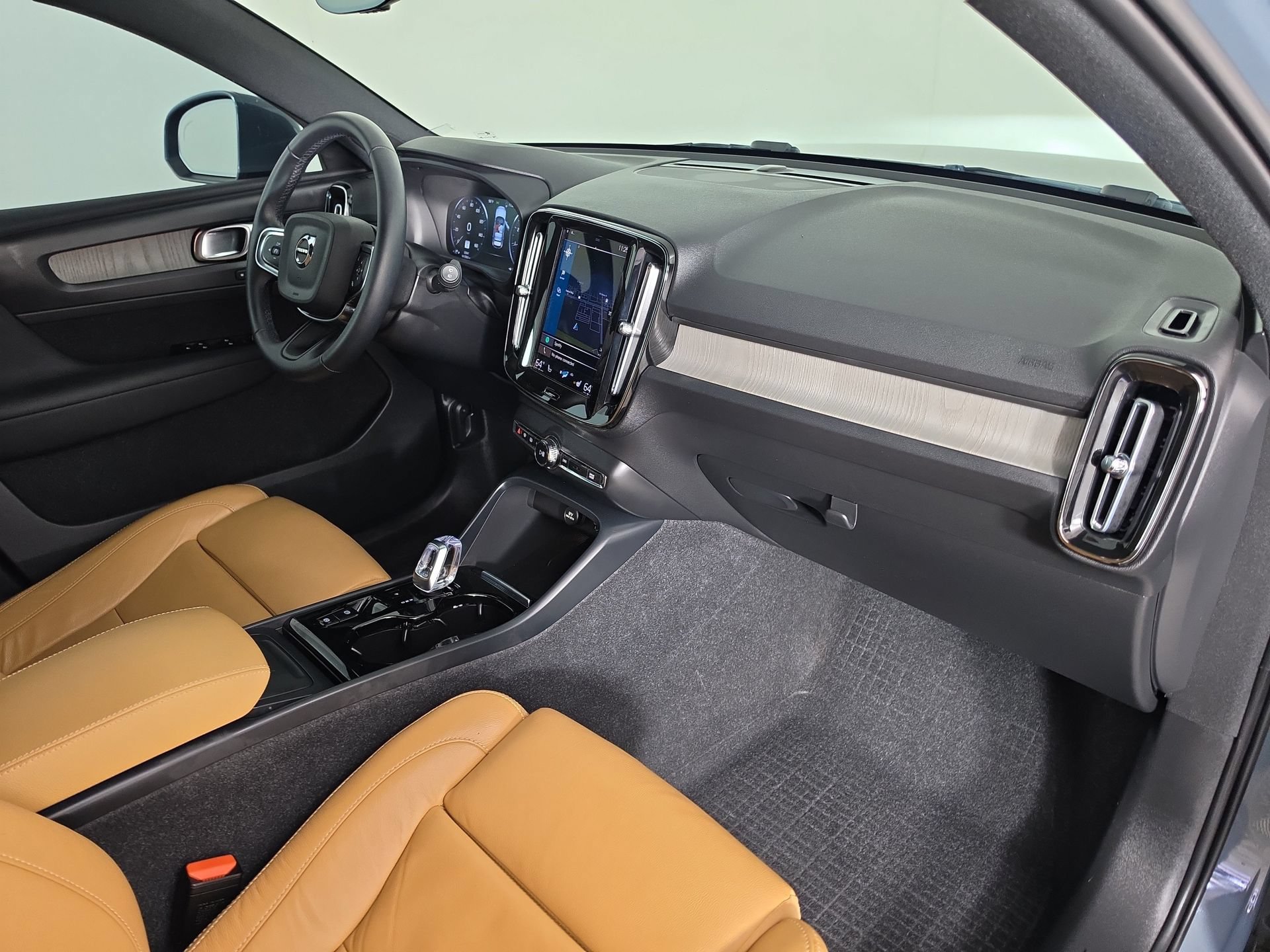 Used 2022 Volvo XC40 T5 Inscription w/ Advanced Package AWD/4WD image 45