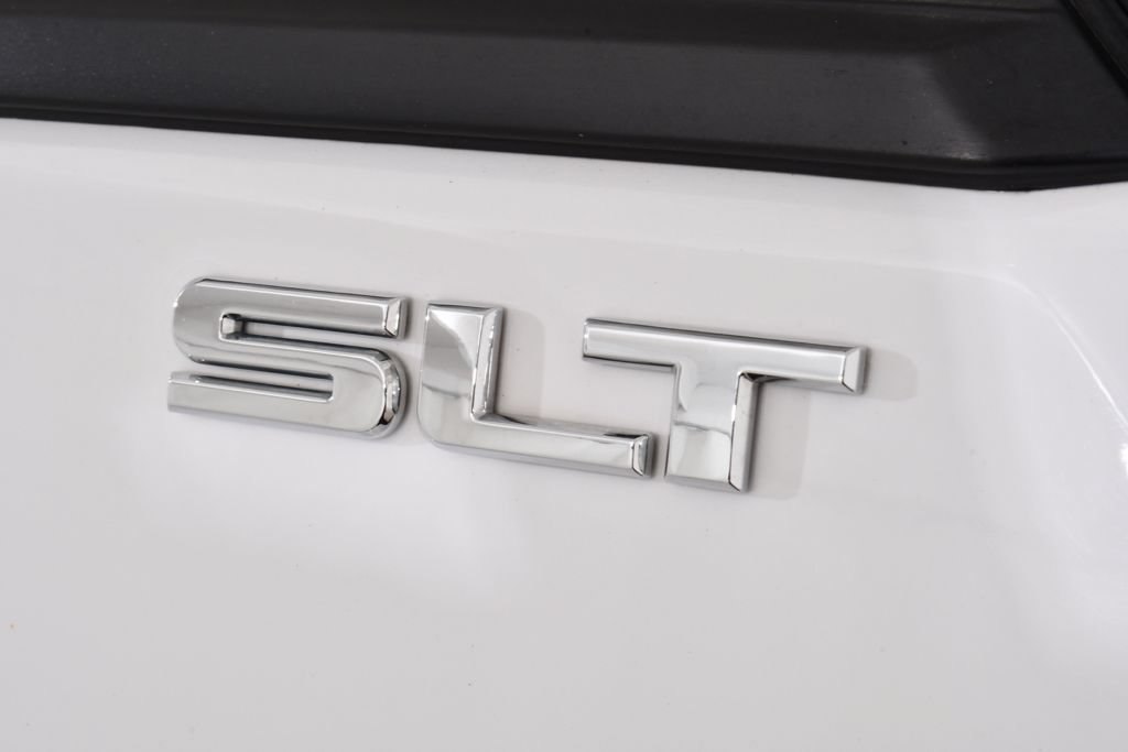 Used 2020 GMC Terrain SLT AWD/4WD image 24