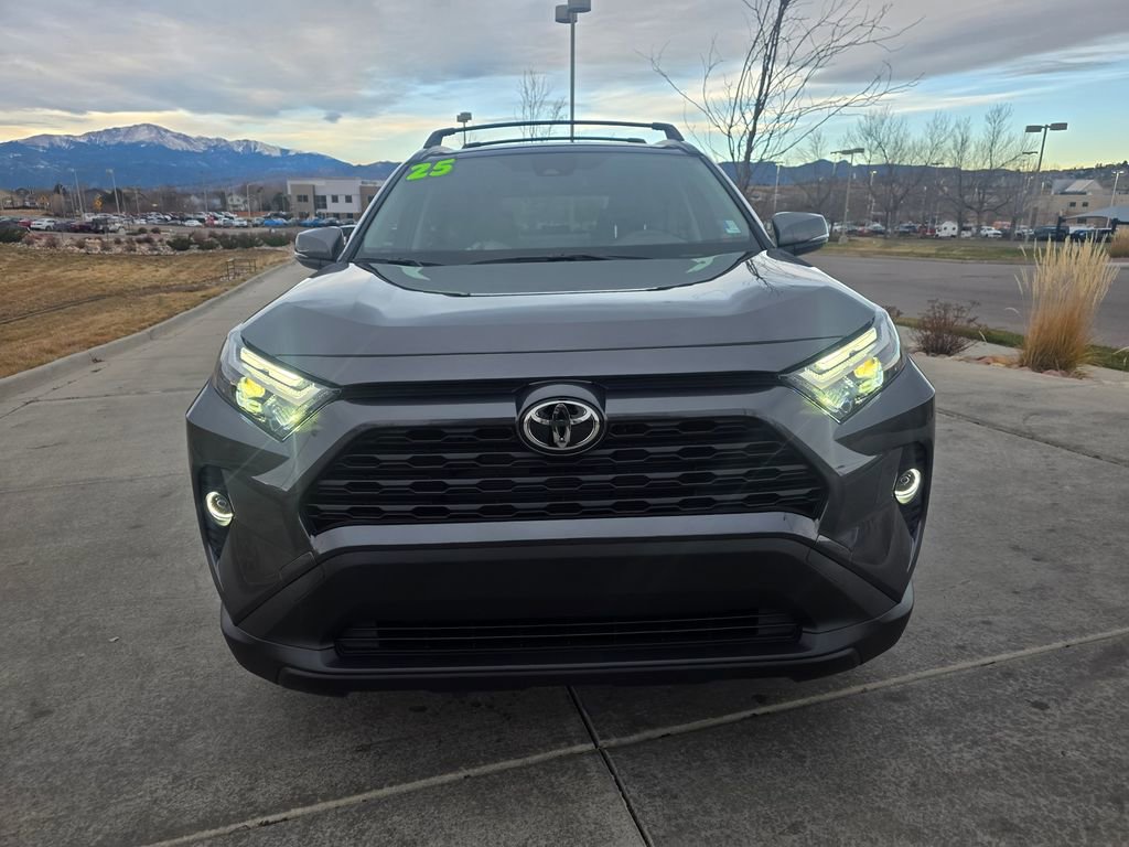 Used 2025 Toyota RAV4 XLE image 2