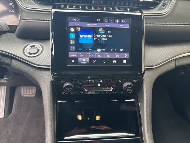 Certified 2023 Jeep Grand Cherokee L Laredo AWD/4WD image 24