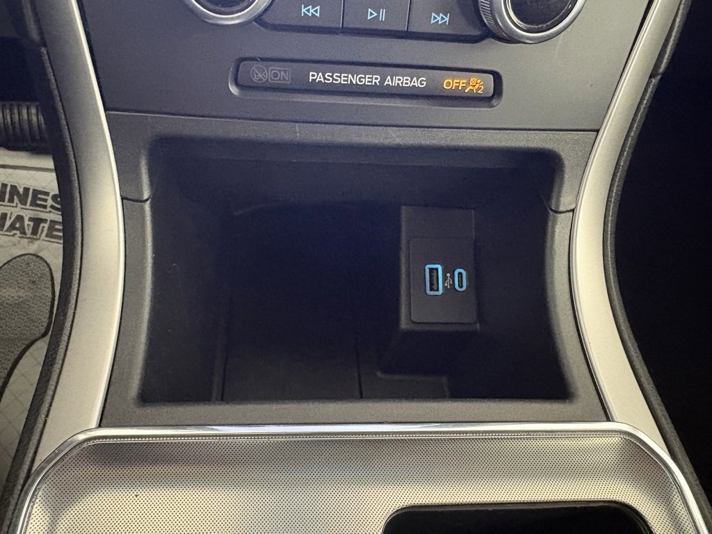 Used 2022 Ford Edge SEL image 24