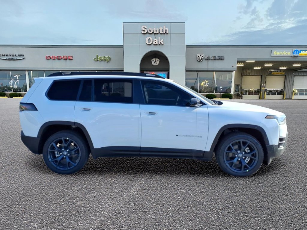 New 2026 Jeep Cherokee Overland AWD/4WD image 2