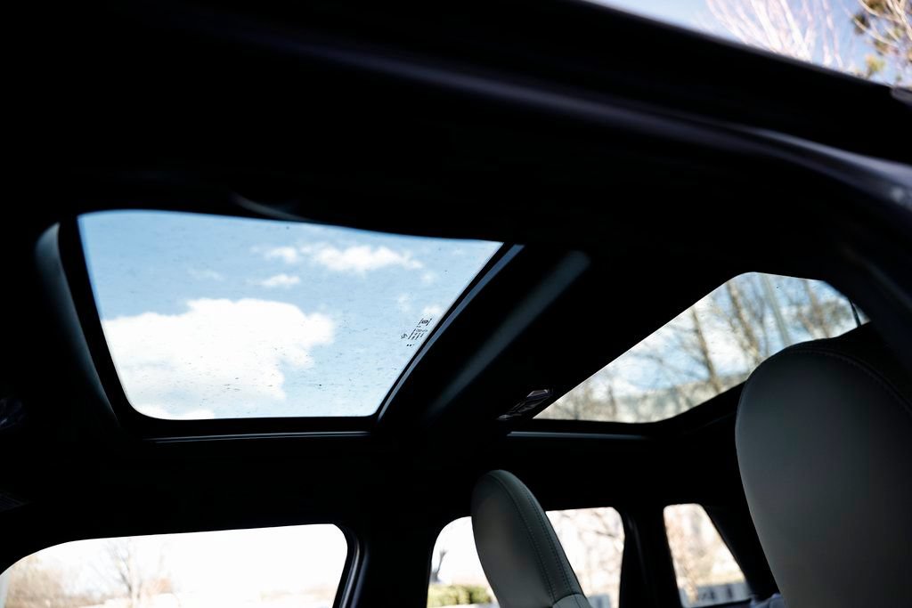 New 2026 MINI Cooper 4-Door Hardtop FWD image 14