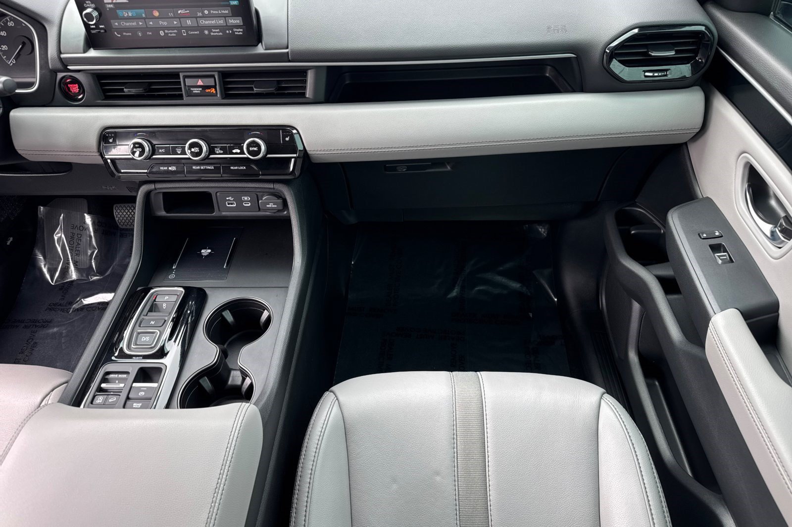 Certified 2025 Honda Pilot EX-L image 30