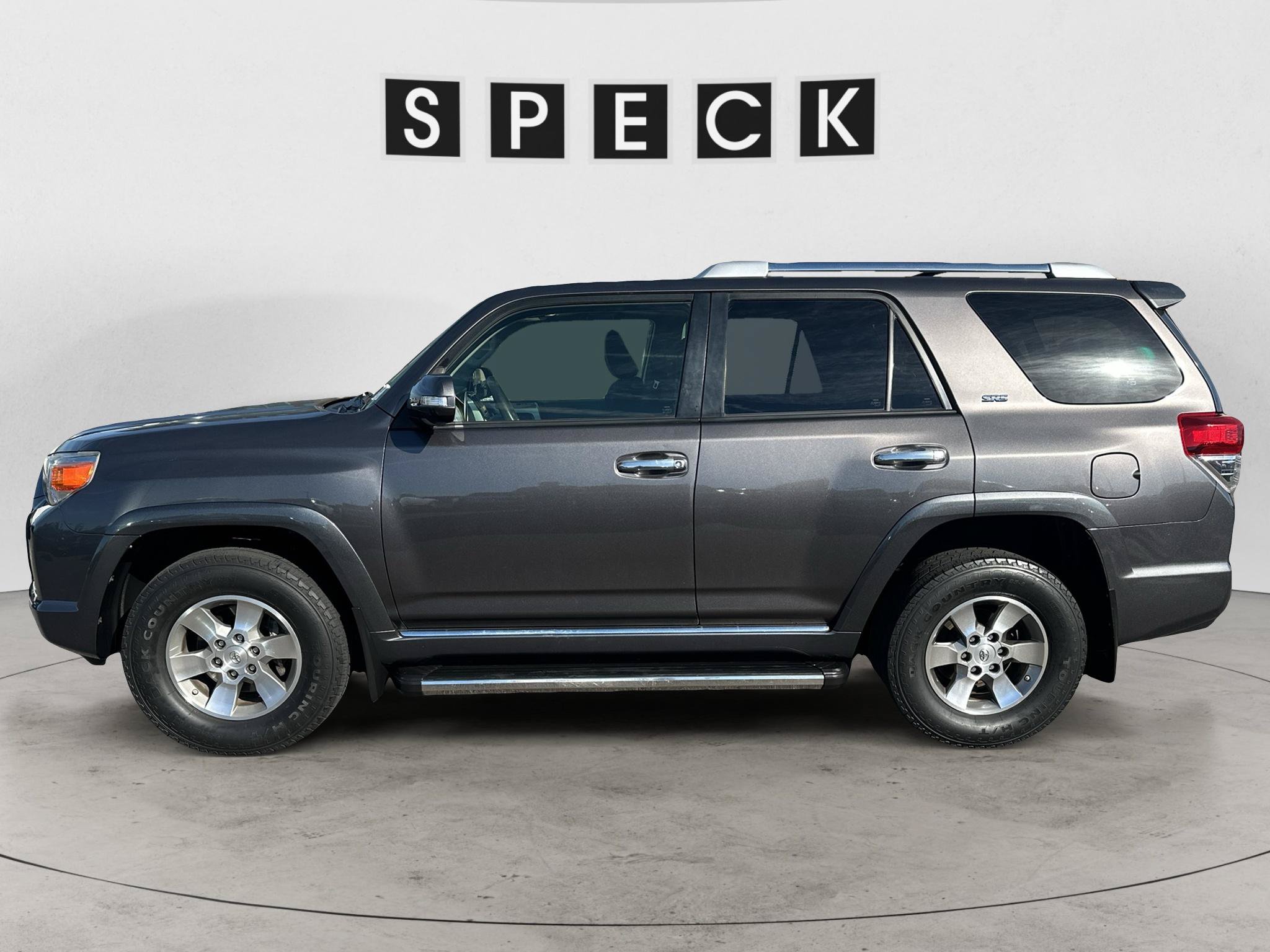 Used 2013 Toyota 4Runner SR5 w/ Convenience Pkg AWD/4WD image 2