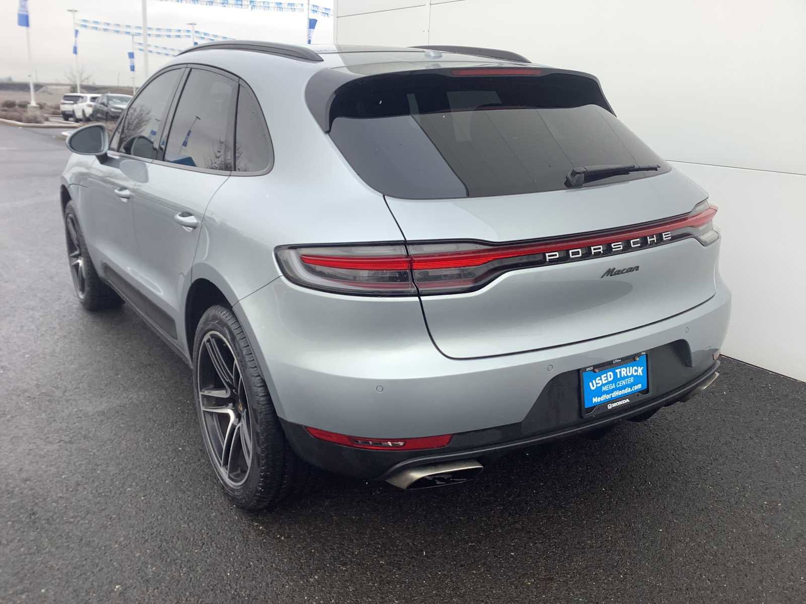 Used 2021 Porsche Macan image 4