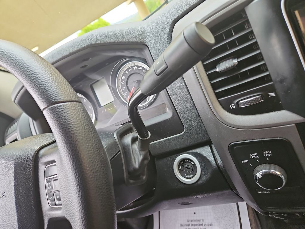 Used 2015 RAM 1500 Express image 23