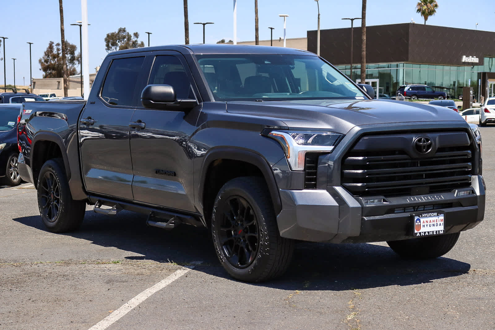 Used 2024 Toyota Tundra SR5 w/ SR5 Premium Package AWD/4WD image 3