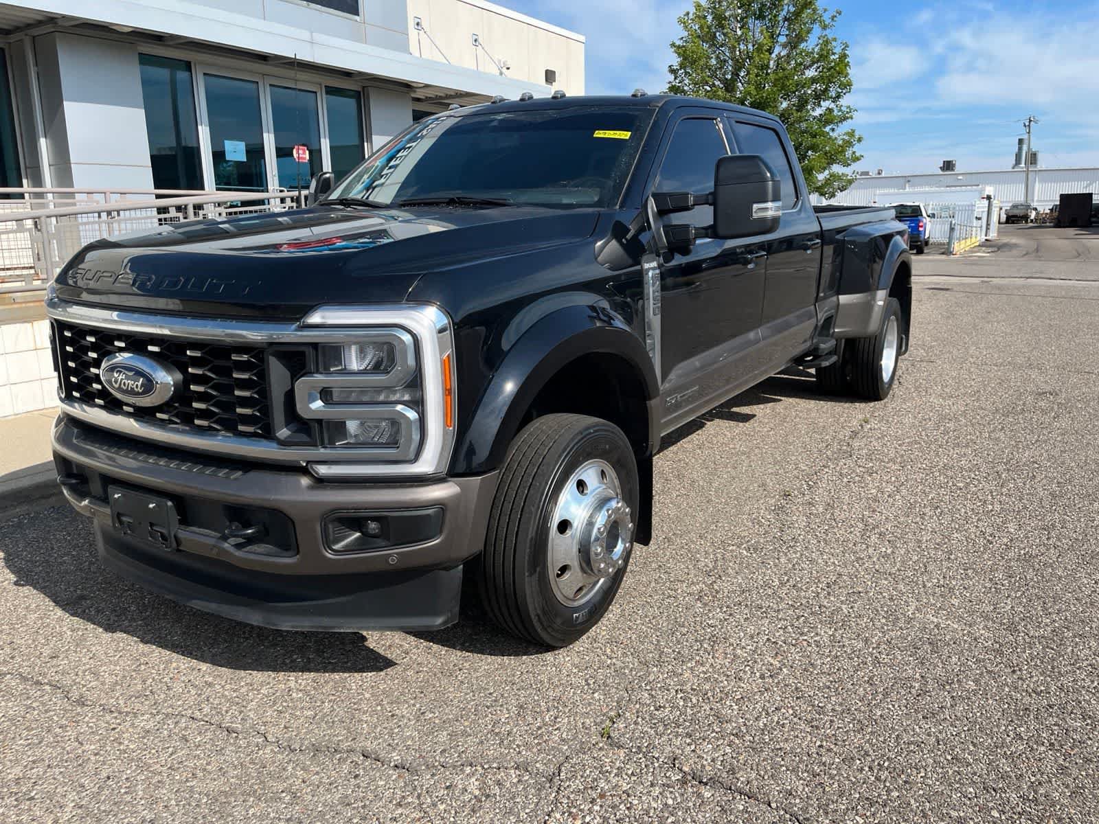 Used 2023 Ford F450 King Ranch w/ FX4 Off-Road Package AWD/4WD image 2