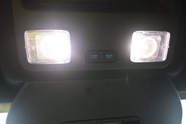 Used 2025 Ford Escape ST-Line Select AWD/4WD image 28