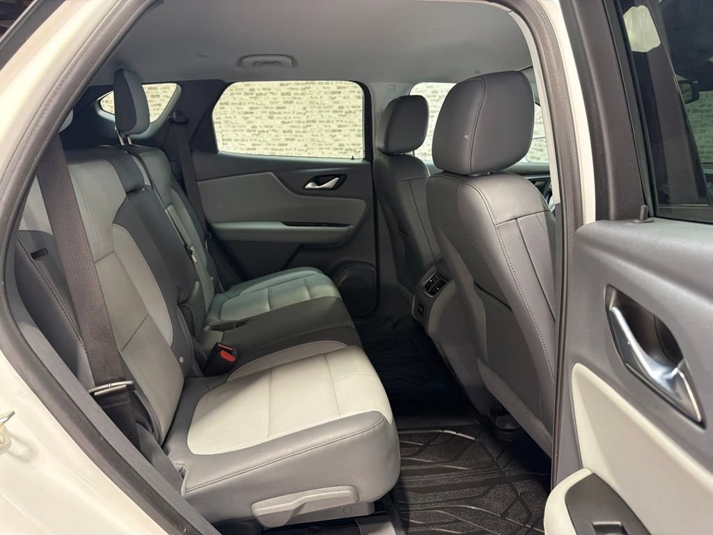 Used 2020 Chevrolet Blazer LT w/ LPO, Floor Liner Package FWD image 12