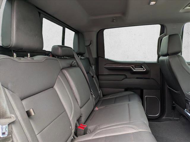 Used 2023 GMC Sierra 1500 SLT image 27