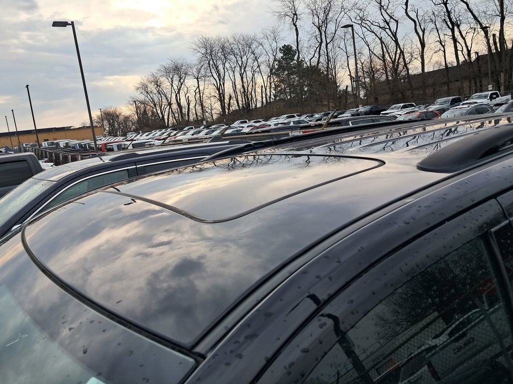 Used 2024 Dodge Durango GT image 10