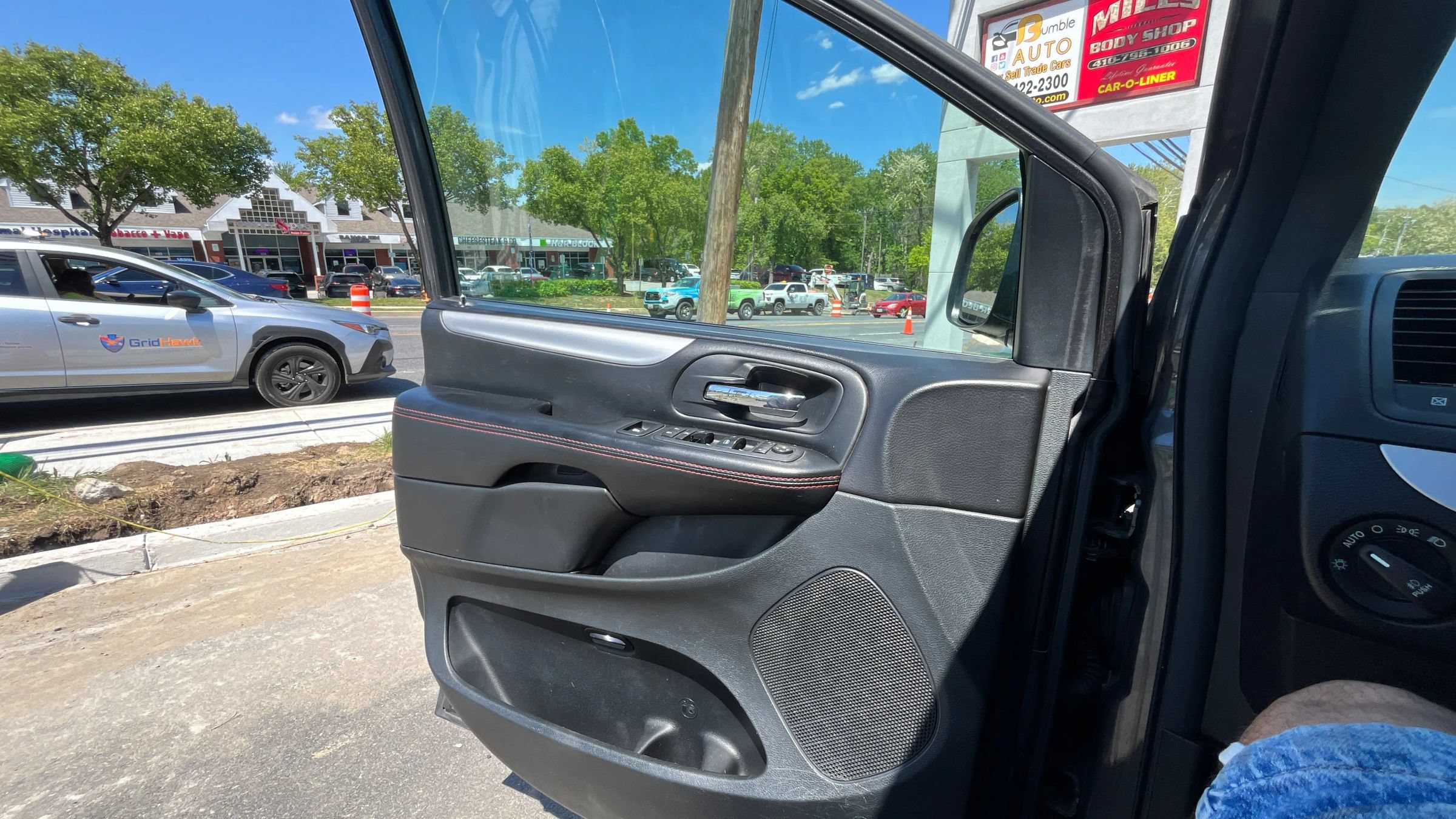 Used 2018 Dodge Grand Caravan GT FWD image 20