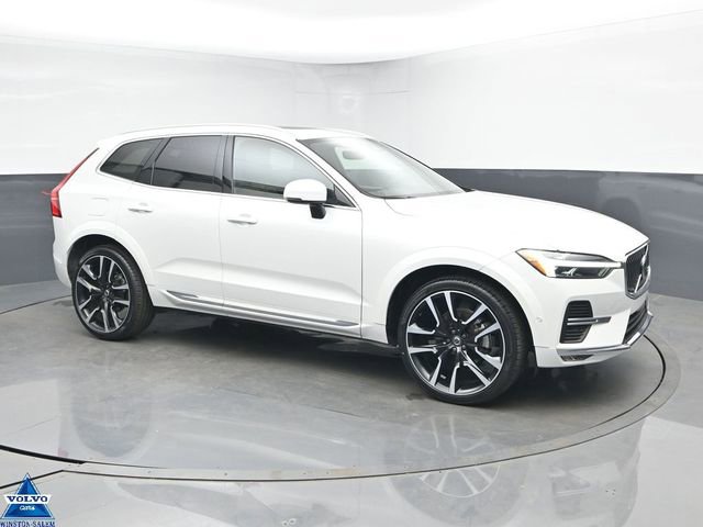 Used 2023 Volvo XC60 B5 Ultimate image 1