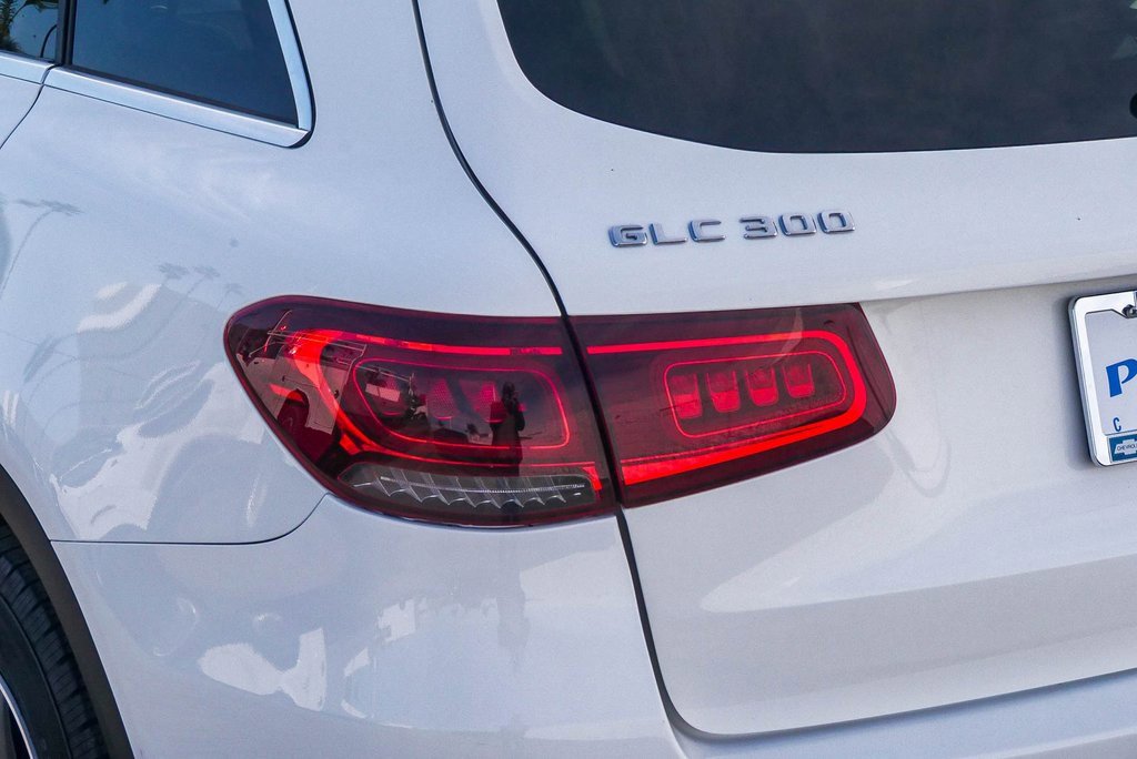 Used 2020 Mercedes-Benz GLC 300 image 10