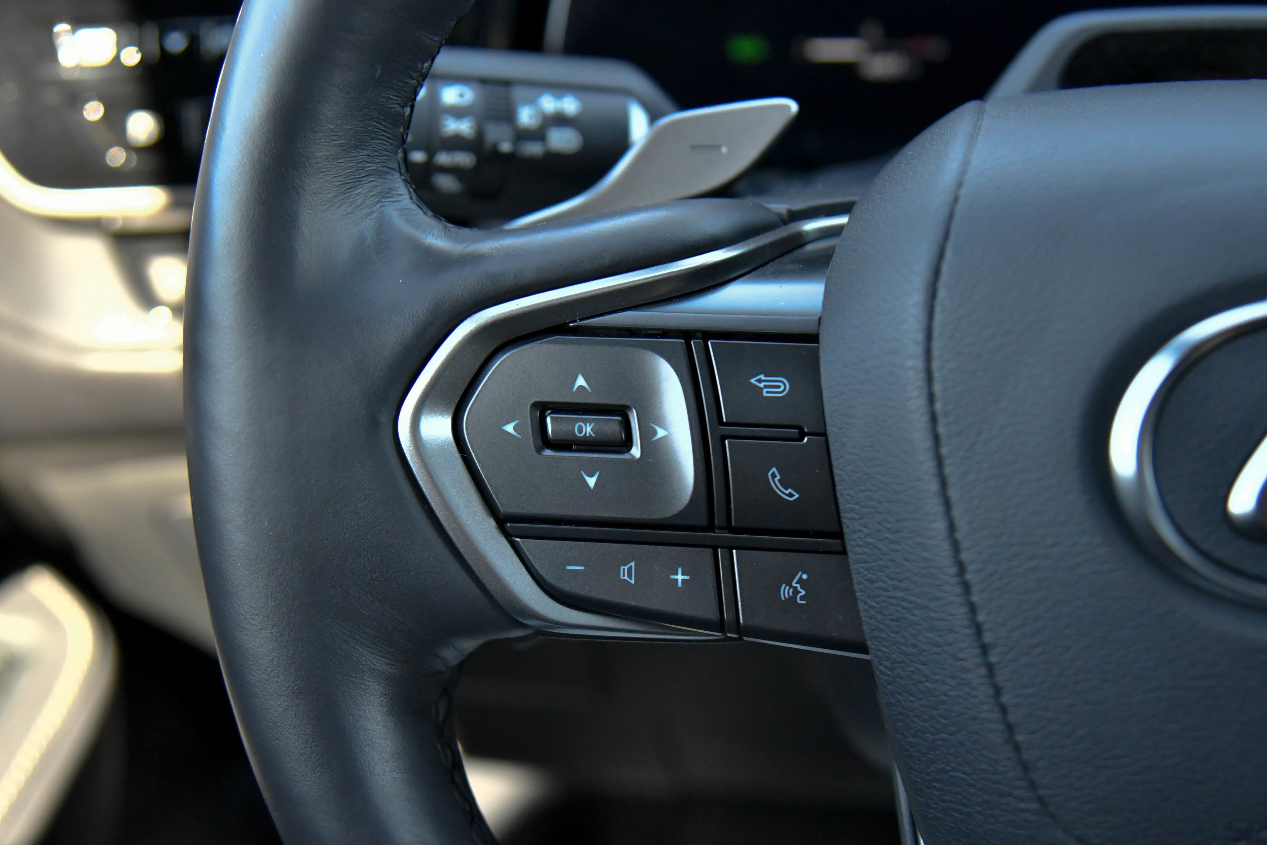 Used 2025 Lexus TX 350 FWD w/ Technology Package image 34