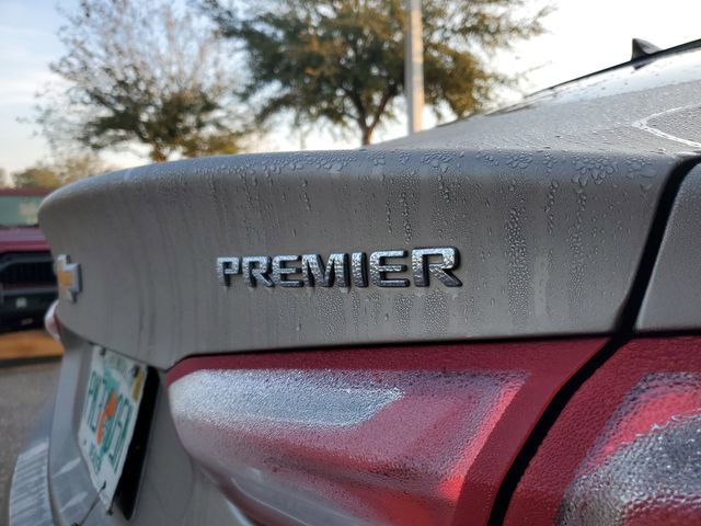 Used 2022 Chevrolet Malibu Premier image 8
