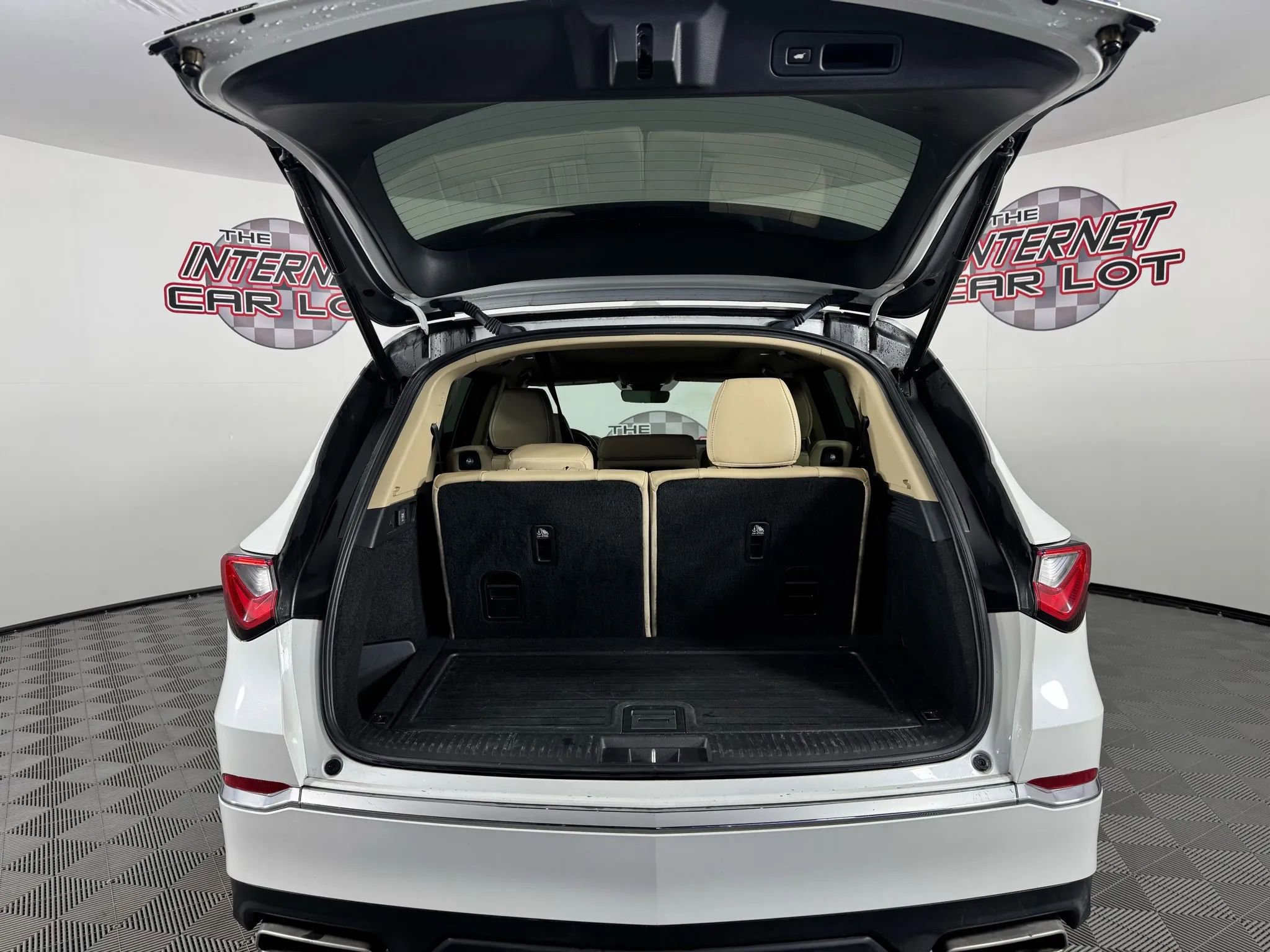 Used 2022 Acura MDX SH-AWD image 29