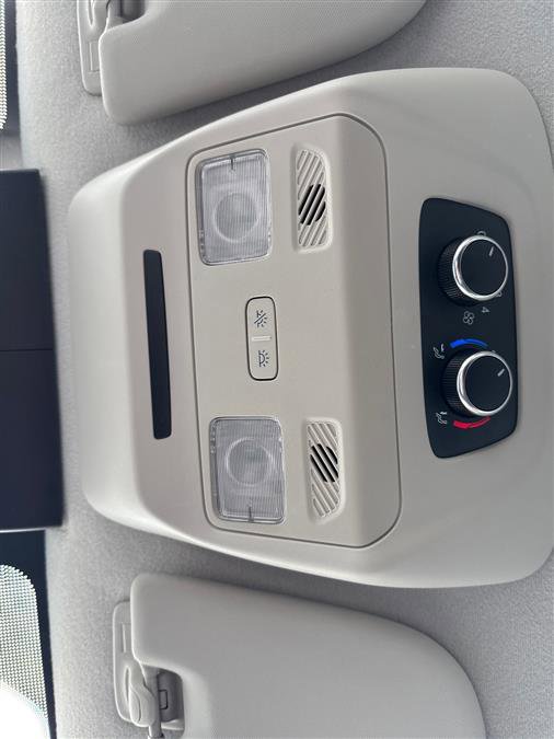 Used 2022 Ford Transit 350 XLT image 31