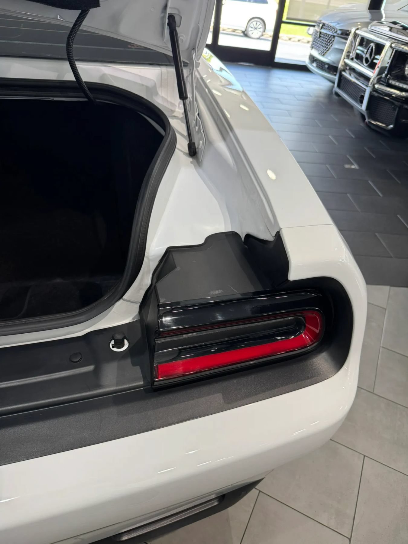 Used 2022 Dodge Challenger R/T Scat Pack RWD image 46