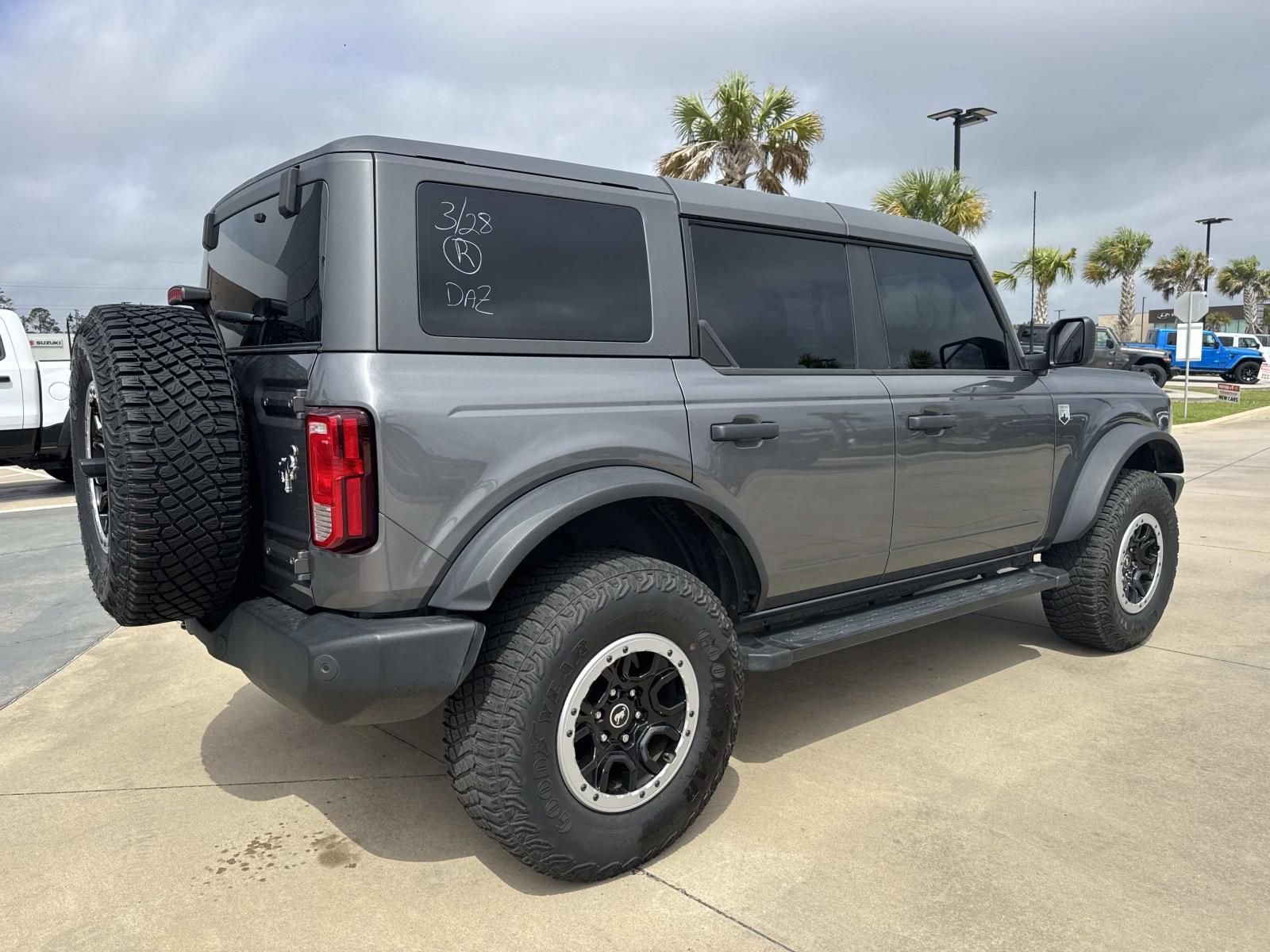 Used 2024 Ford Bronco Big Bend w/ Sasquatch Package image 7