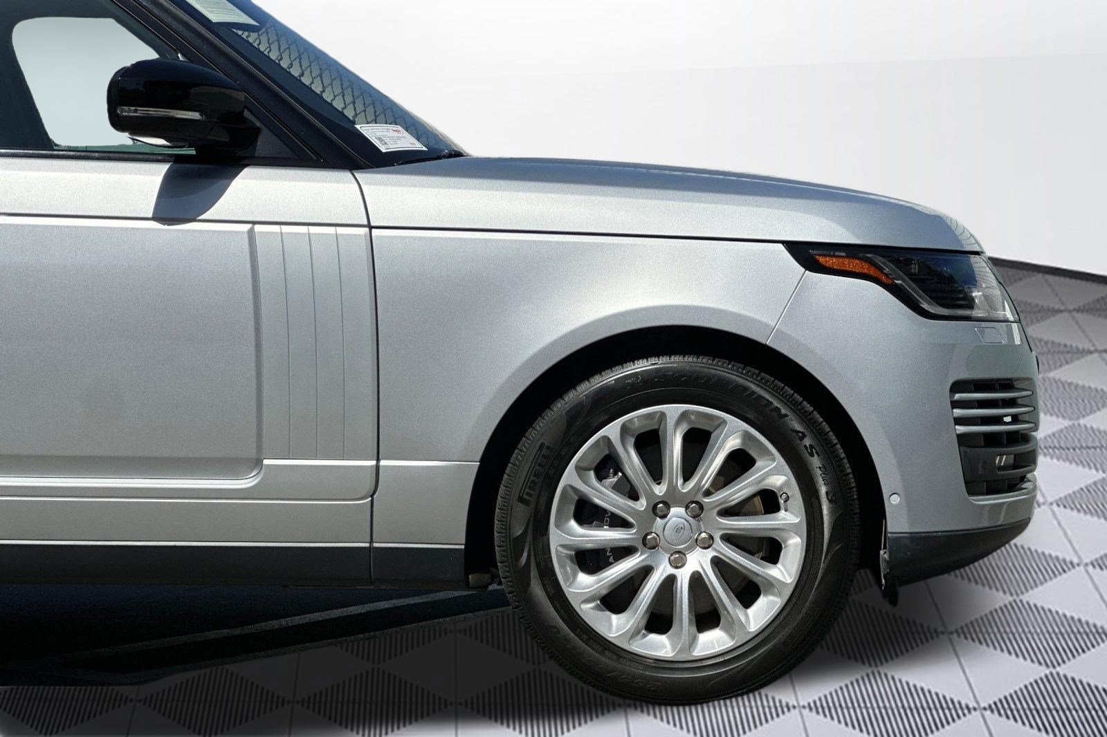 Used 2020 Land Rover Range Rover HSE AWD/4WD image 36