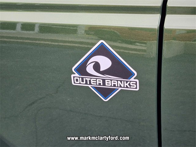 New 2025 Ford Bronco Outer Banks image 5