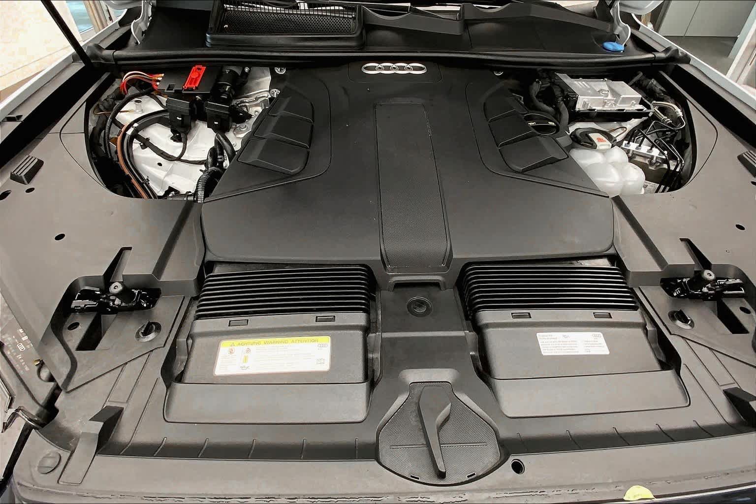 Used 2019 Audi Q7 3.0T Premium Plus w/ Premium Plus Package AWD/4WD image 29