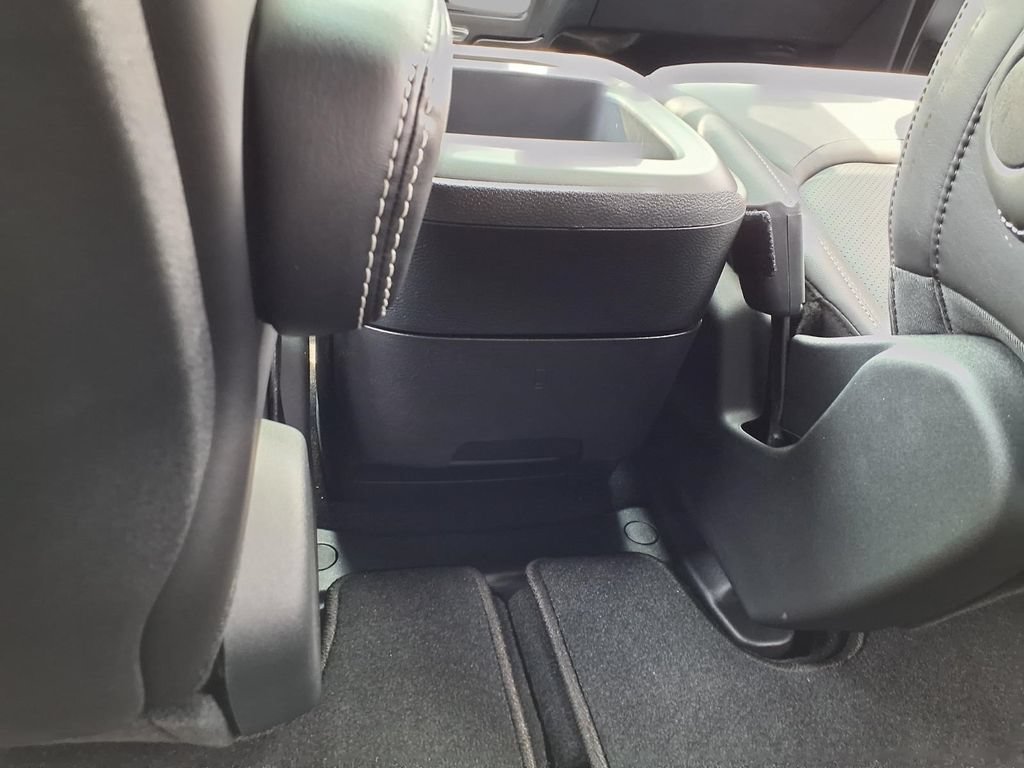 New 2026 Chrysler Pacifica Select w/ S Appearance Package FWD image 23