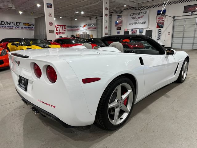 Used 2011 Chevrolet Corvette Convertible w/ Preferred Equipment Group RWD image 17