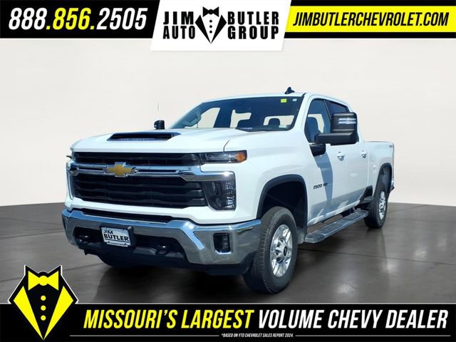 Used 2025 Chevrolet Silverado 2500 LT w/ Convenience Package AWD/4WD image 1