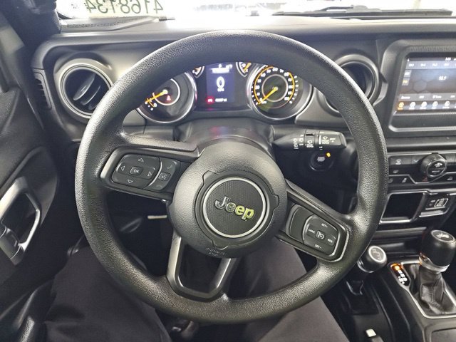 Used 2022 Jeep Wrangler Sport AWD/4WD image 12