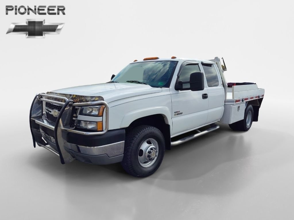 Used 2005 Chevrolet Silverado 3500 LS w/ Heavy-Duty Power Package