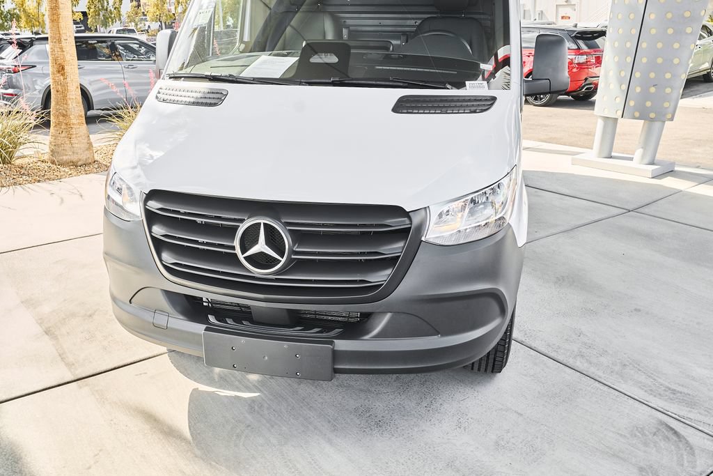 Used 2025 Mercedes-Benz Sprinter 2500 image 7