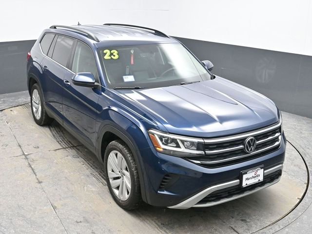 Used 2023 Volkswagen Atlas SE w/ Black Wheel Package AWD/4WD image 9