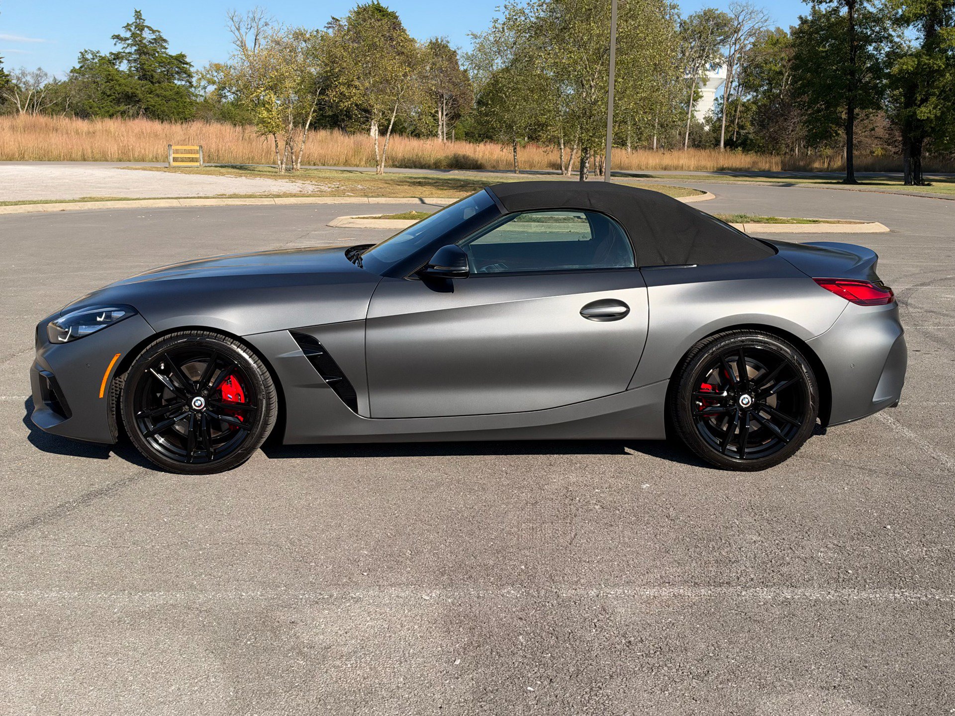 Used 2022 BMW Z4 M40i w/ Premium Package RWD image 15