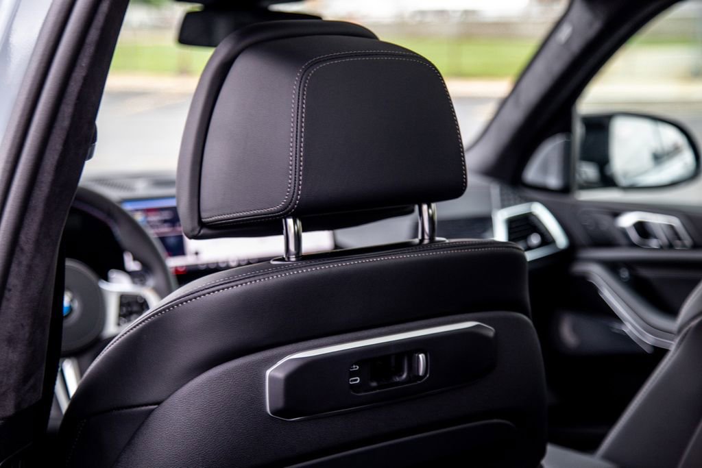 New 2026 BMW X5 M60i AWD/4WD image 23