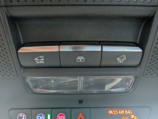 Used 2025 Chevrolet Equinox RS w/ Safety and Technology Package image 27