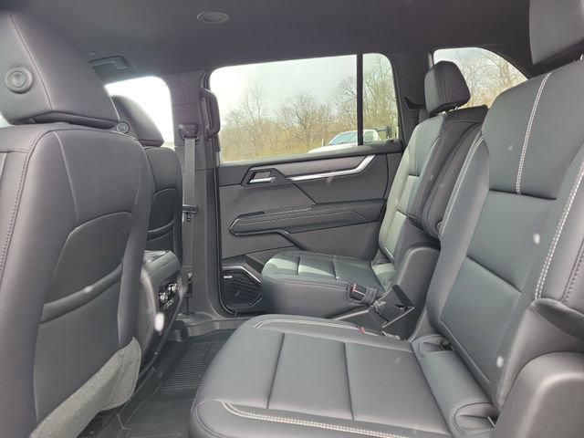 New 2026 GMC Acadia Elevation w/ Black Edition image 12