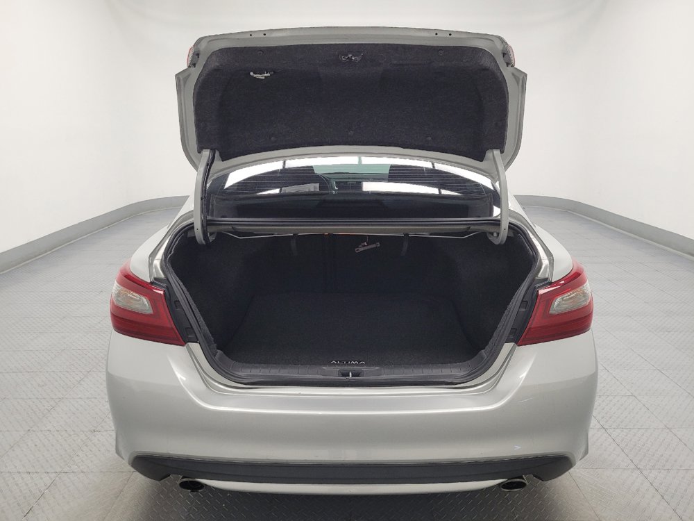 Used 2018 Nissan Altima 2.5 SV FWD image 29