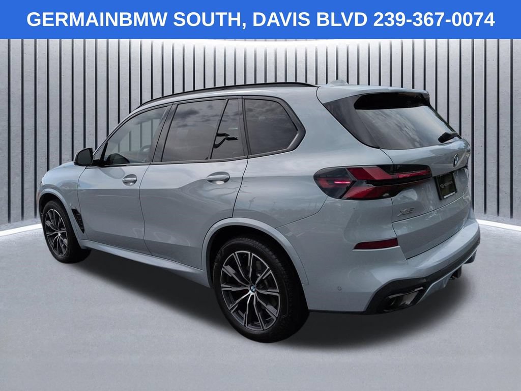Used 2025 BMW X5 xDrive40i w/ M Sport Package AWD/4WD image 7