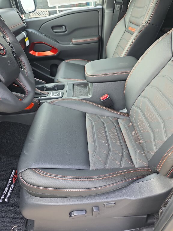 New 2026 Nissan Frontier PRO-4X w/ Pro Premium Package image 5