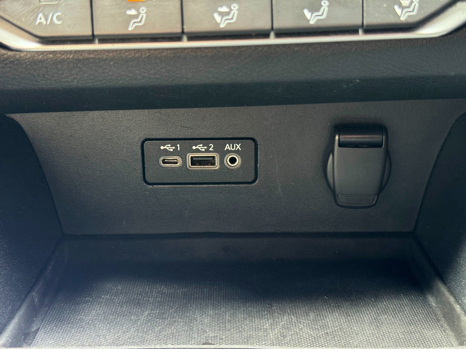 Used 2020 Nissan Altima 2.5 SR FWD image 25