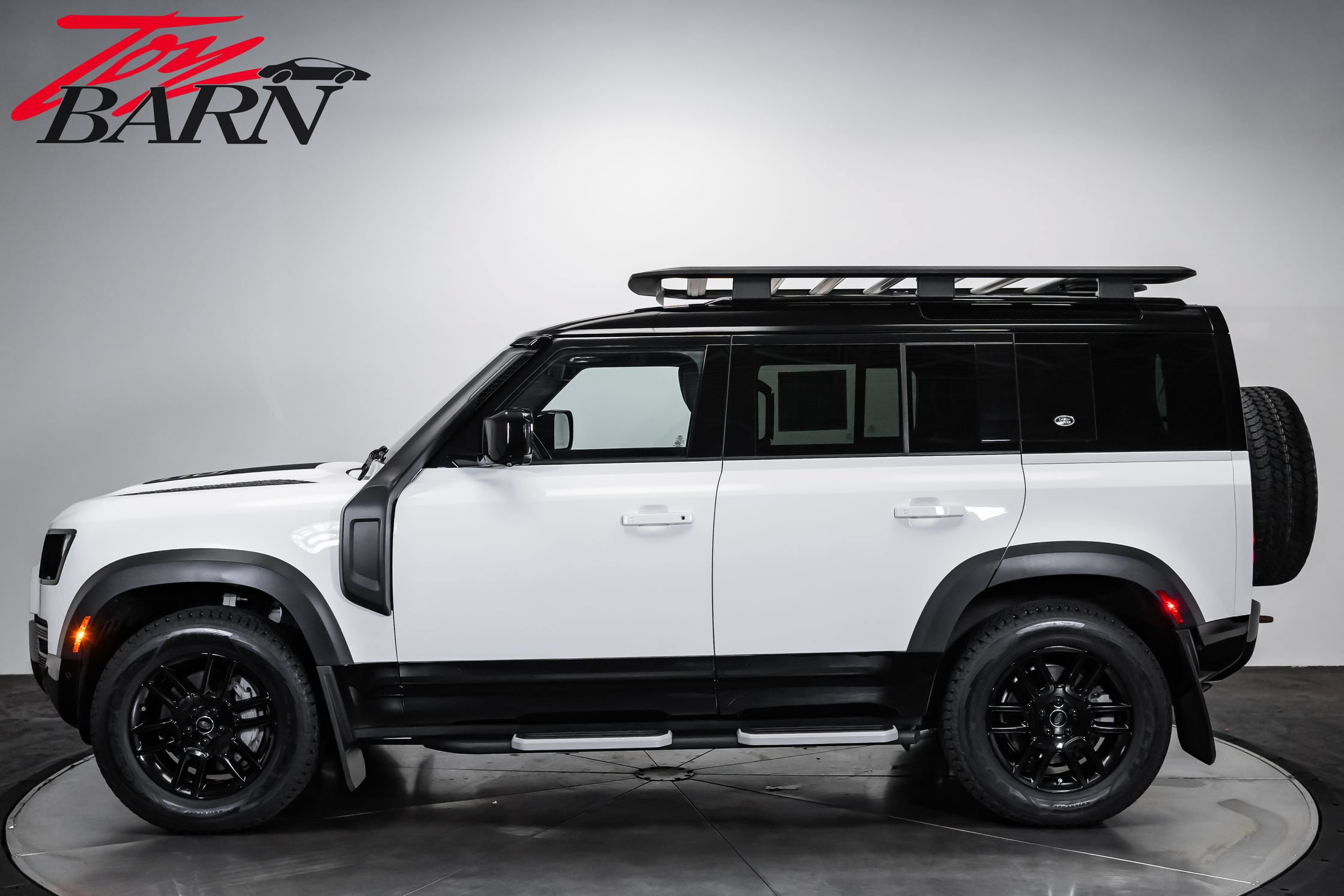 Used 2023 Land Rover Defender 110 X-Dynamic SE AWD/4WD video 2
