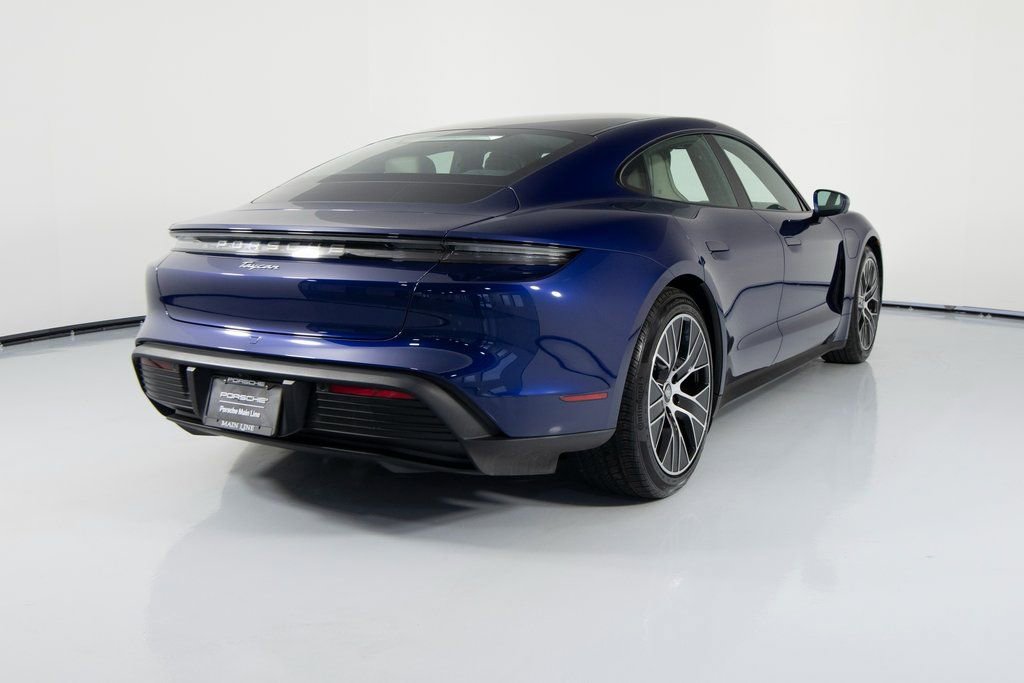 Certified 2022 Porsche Taycan image 10