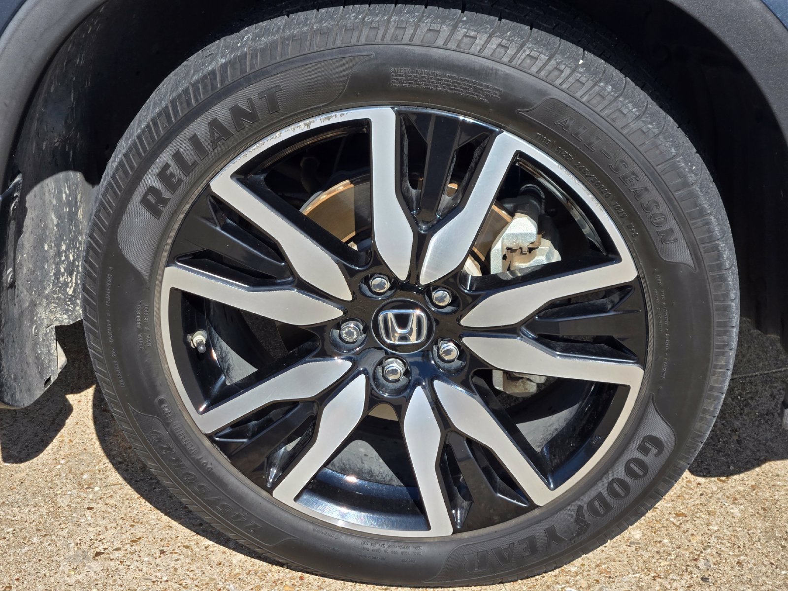Used 2021 Honda Pilot Touring image 8