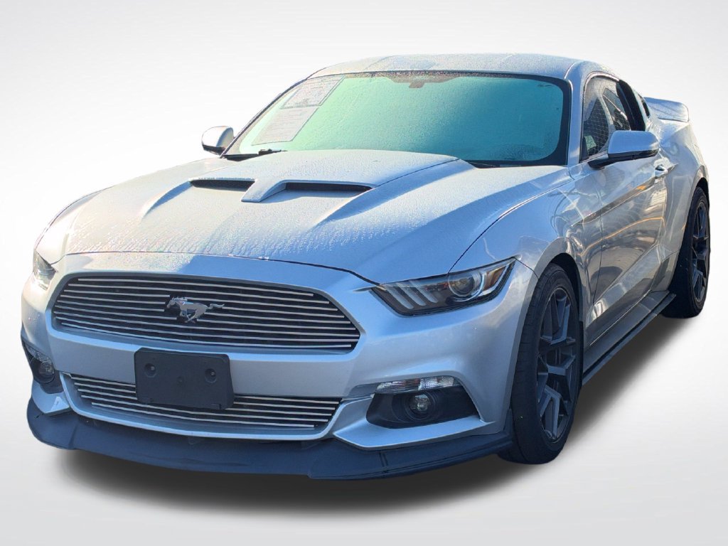 Used 2016 Ford Mustang Premium RWD image 6