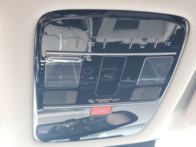 Certified 2025 Hyundai Santa Fe XRT AWD/4WD image 31