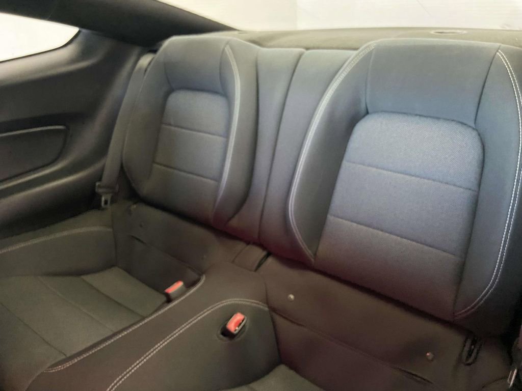 Used 2017 Ford Mustang Coupe image 12